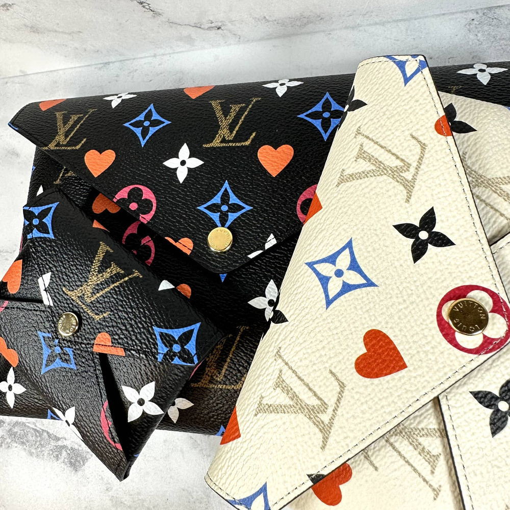Louis Vuitton Game On Kirigami 3-Pochettes b&w hearts LV wallet/bags Rare Auth - Picture 9 of 12